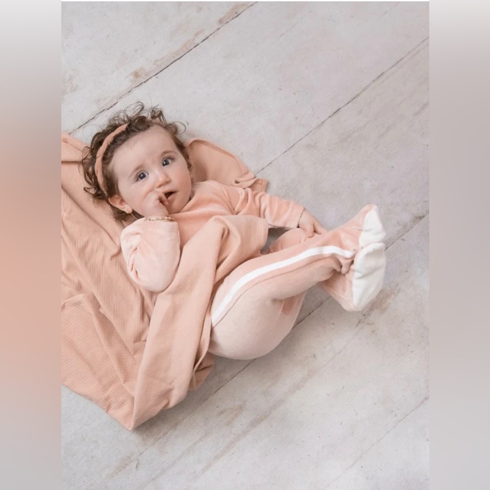 Briobebe‎ Baby Lena Pink Velour White Stripe Footed Sleeper 6 months